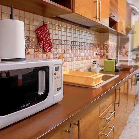 Elegant - Targul De Craciun Craiova